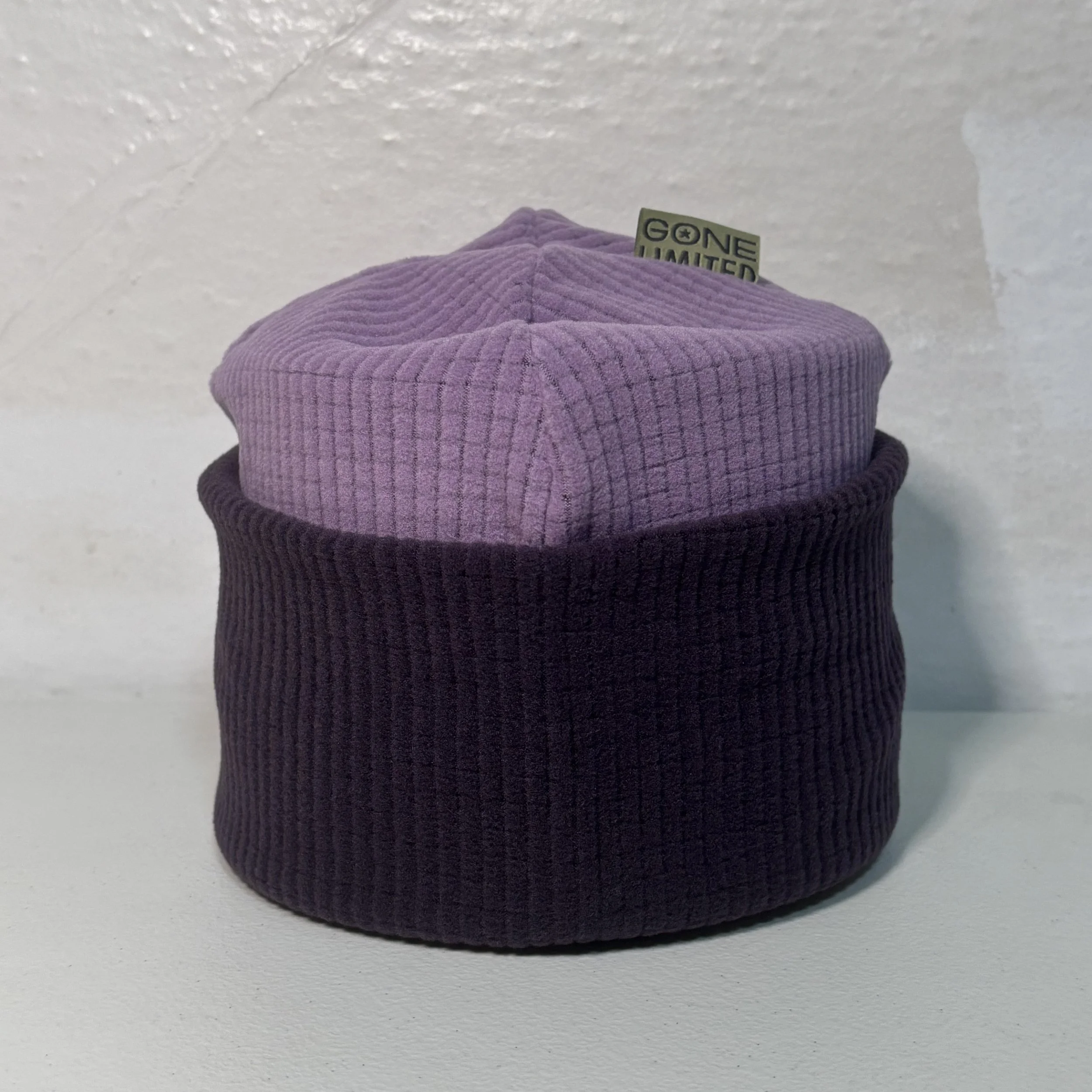 【COYSEIO】 DUAL STRIPE BEANIE PURPLE GREY DUAL STRIPE BEANIE PURPLE GREY - coyseio