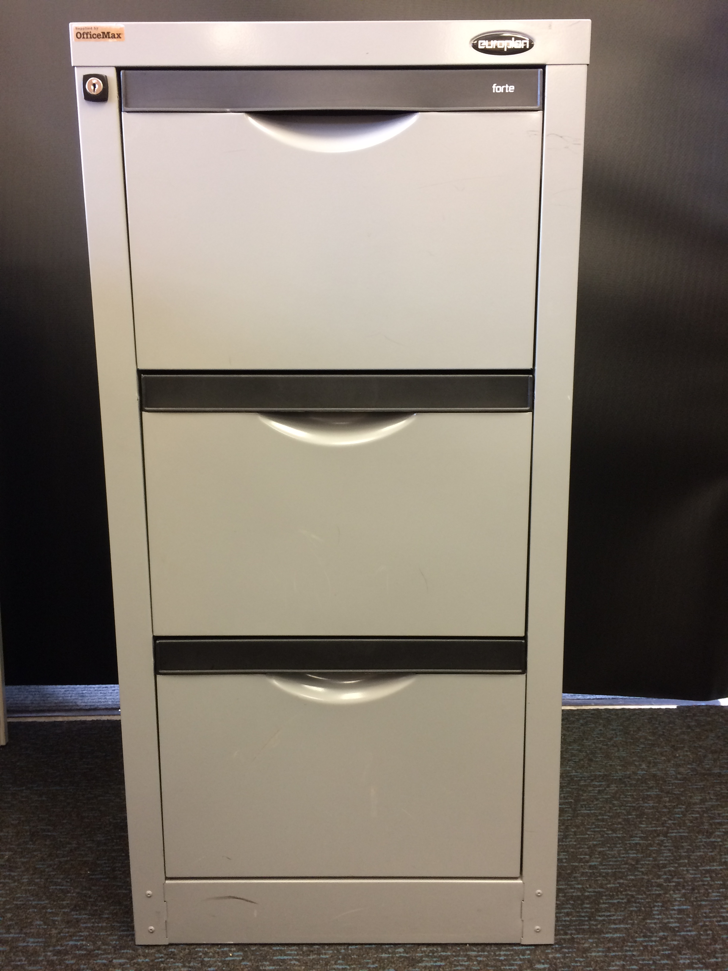 Steel Vertical Filing Cabinets From 100 180 Gst Office