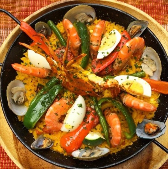 marios-paella