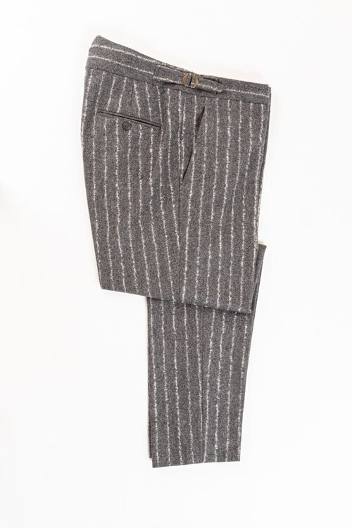 葡萄酒_peaky_blinders_super_130_27s_milled_wool_c_8d48dfbbfe845847b08aad8a45fc694b.jpg.