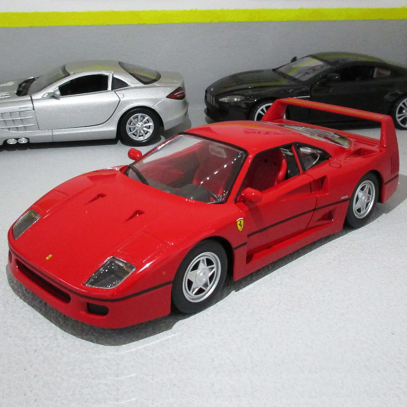 ferrari f40 diecast model