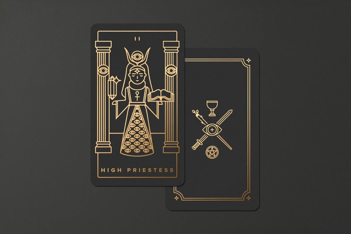 Labyrinthos golden threat tarot — vöran