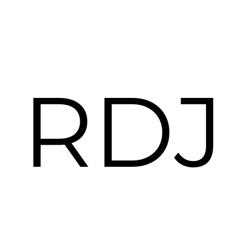 Rosie Dorce Johnson, Digital Marketer