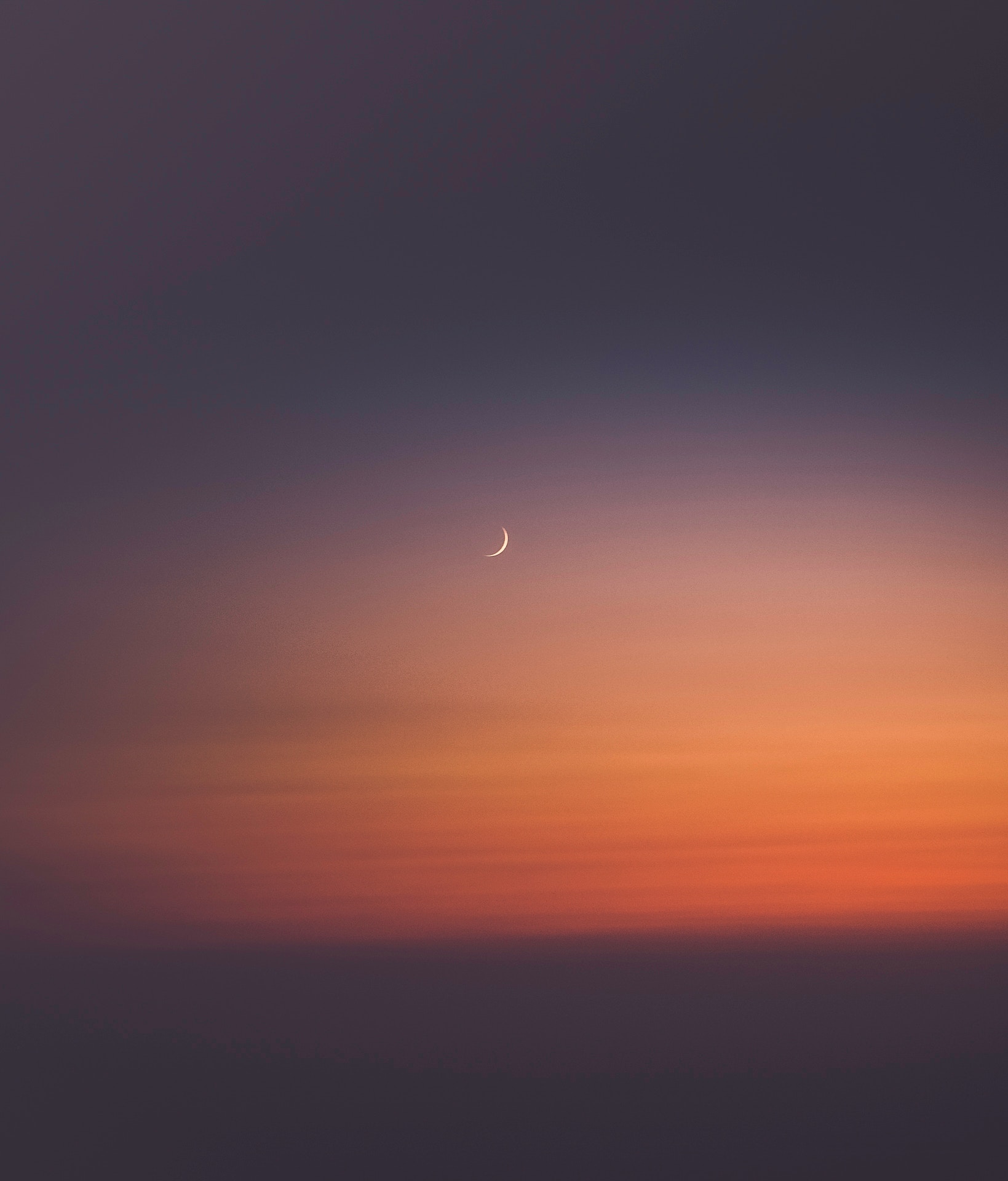 moon.jpg