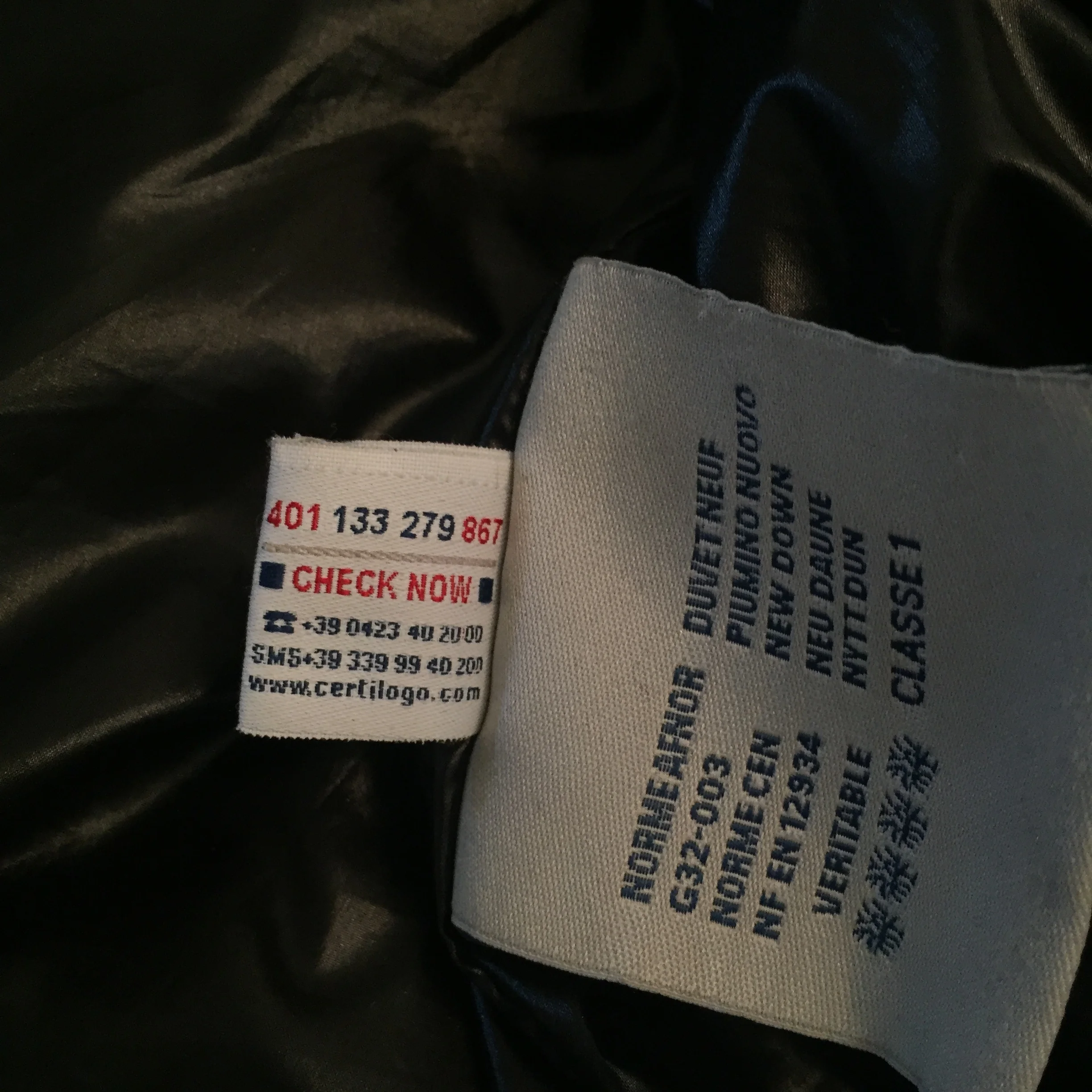 certilogo moncler check