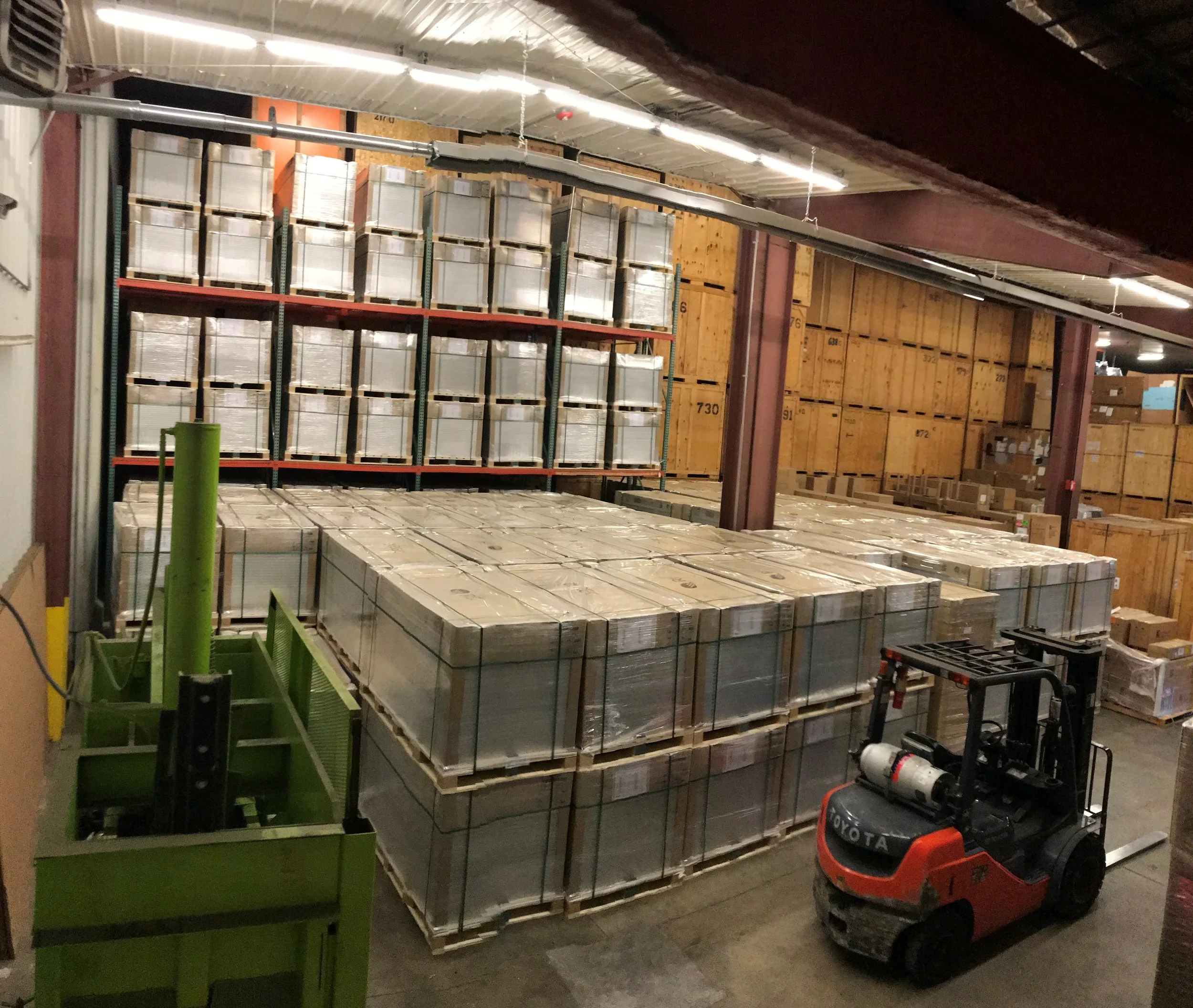 warehouse_logistics.jpg