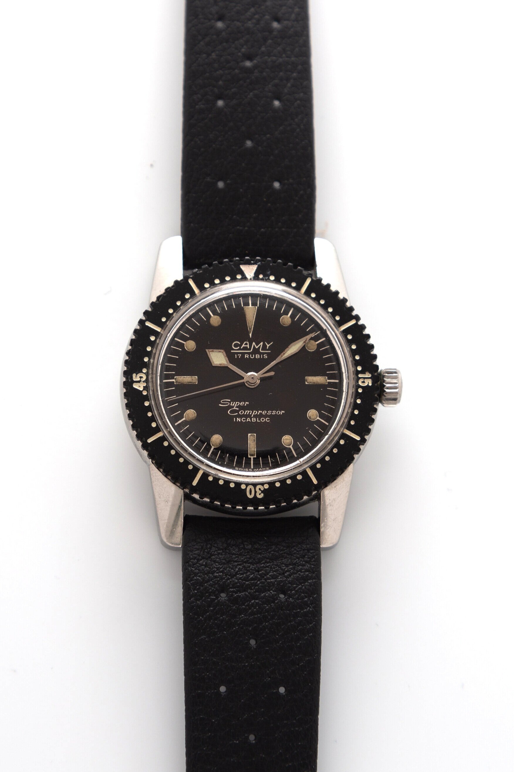 compressor diver watch