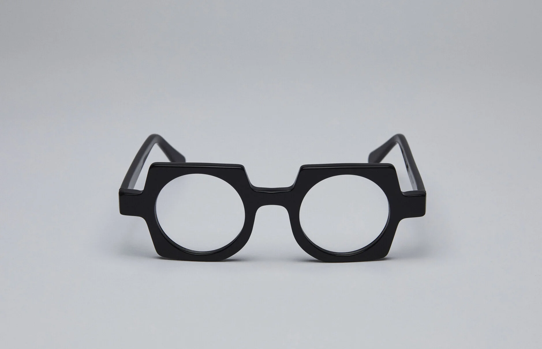 black eyewear designers