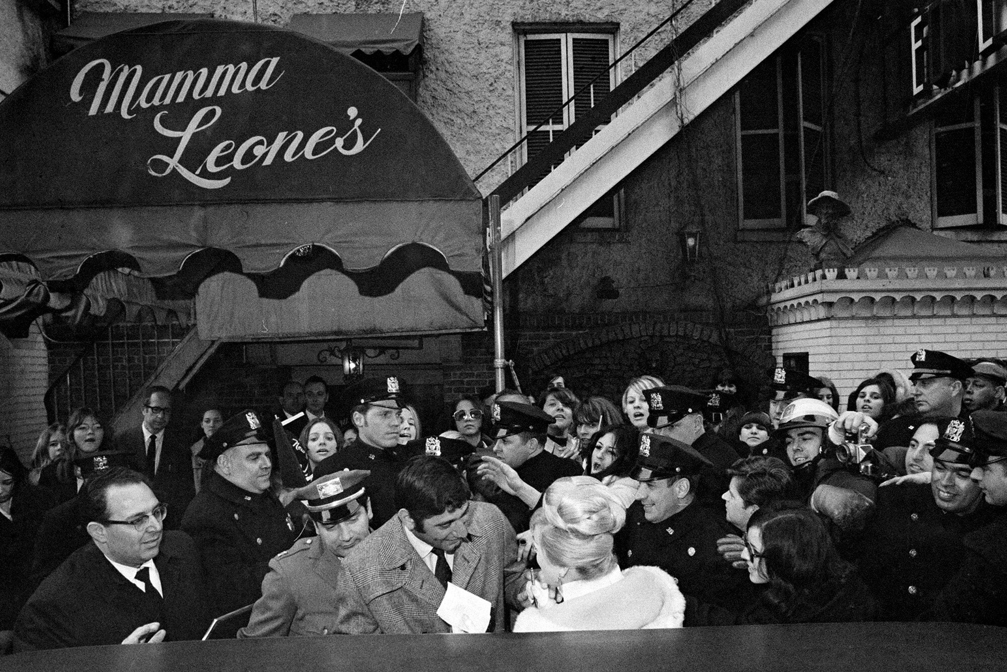 Mamma Leone's,Archetypal美国/7位数开奖餐厅,1960年代(照片提供NY Post)