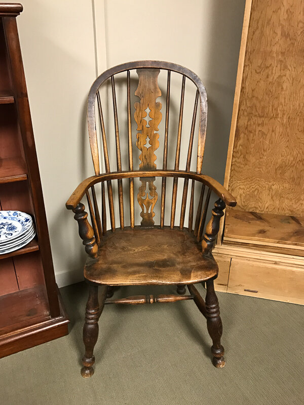Victorian Yew Wood Splat Back Windsor Chair Colonial Antiques