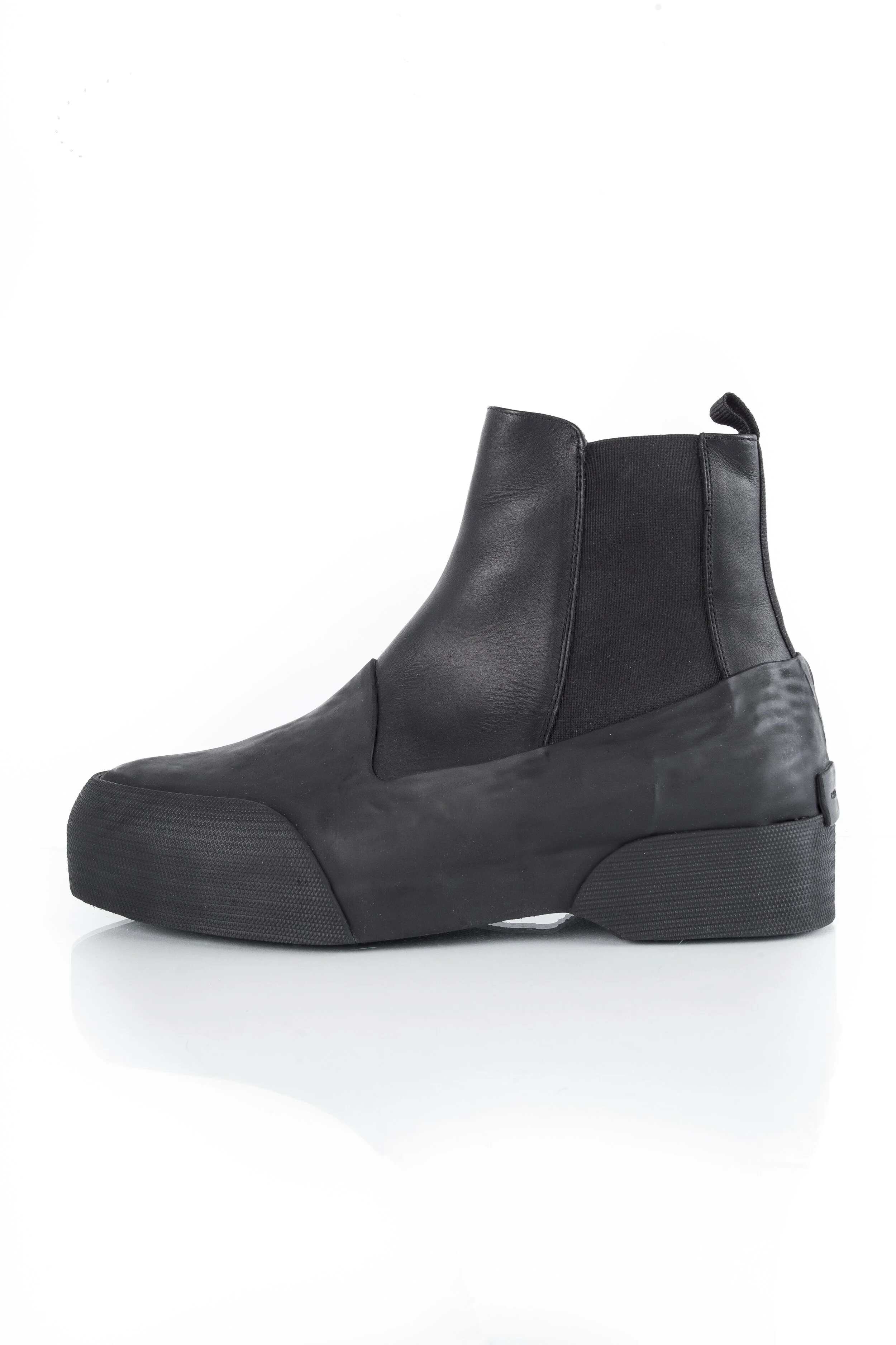 boots dries van noten