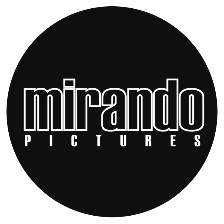 Mirando Pictures - Peyoteros Documentary Film