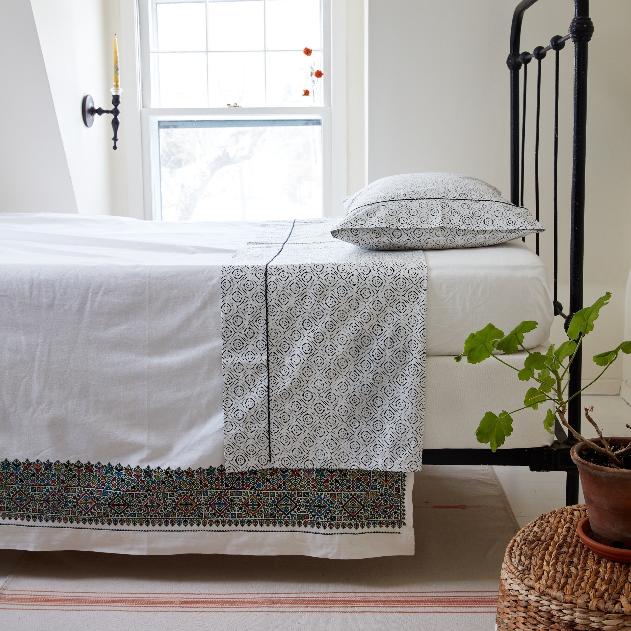 Pinwheel Block print bedsheets, standard pillowcase & shams — Layla Brooklyn