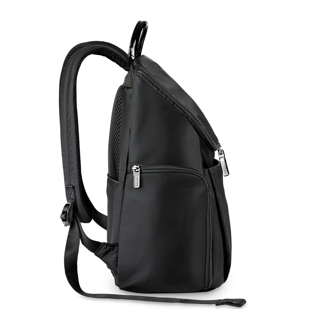 u black backpack