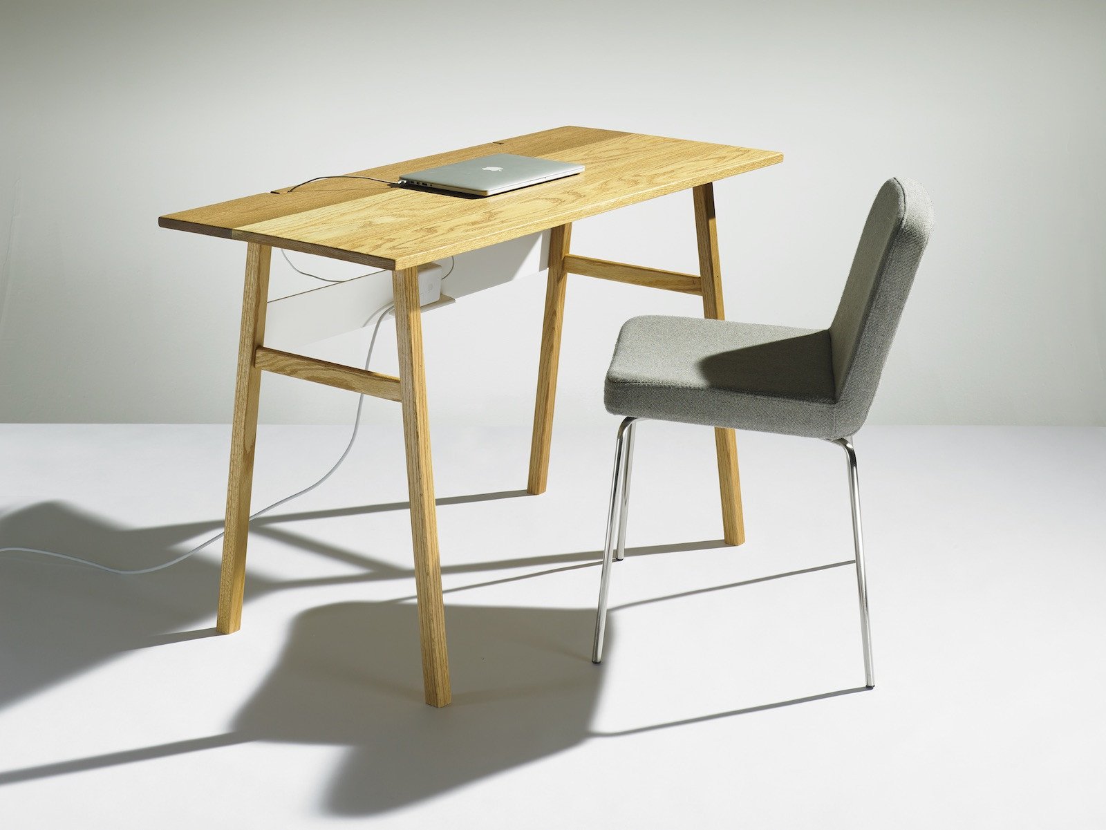 Modern Neo Desk Oak Walnut And Oak