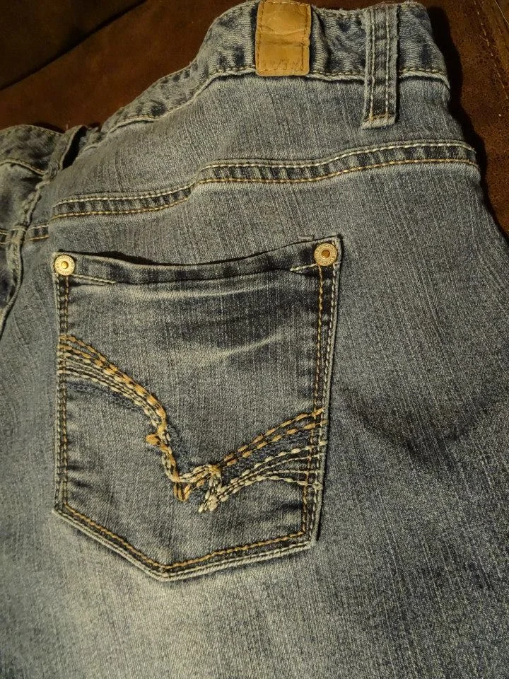 stretch capri jeans