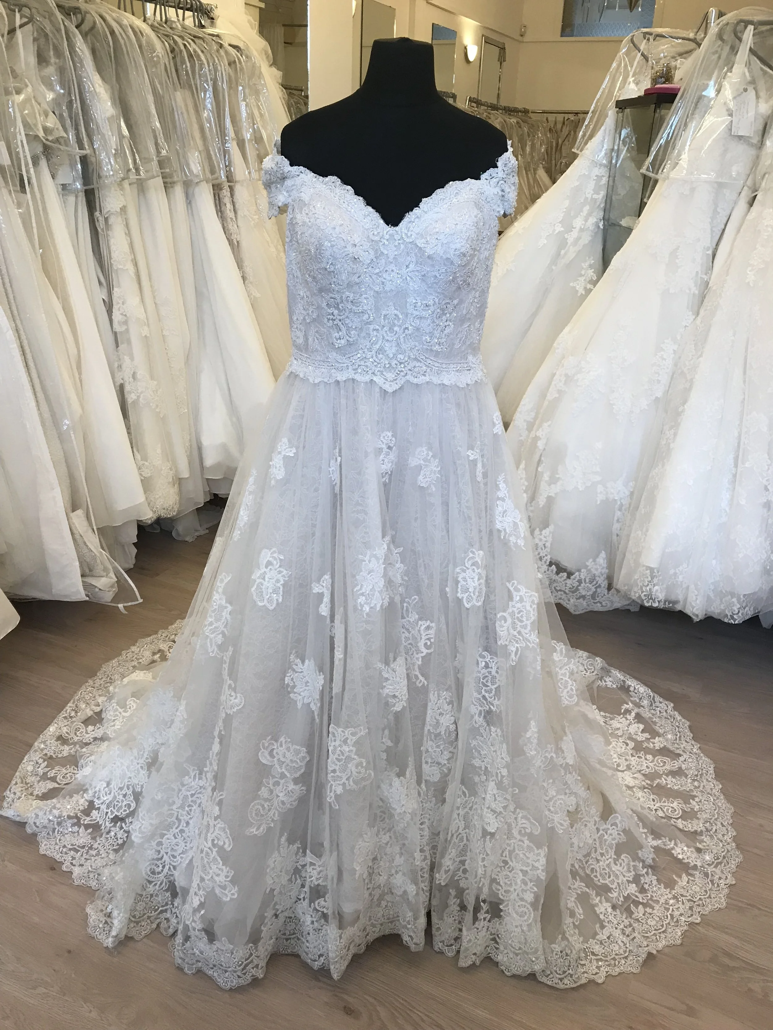 oleg cassini cwg768