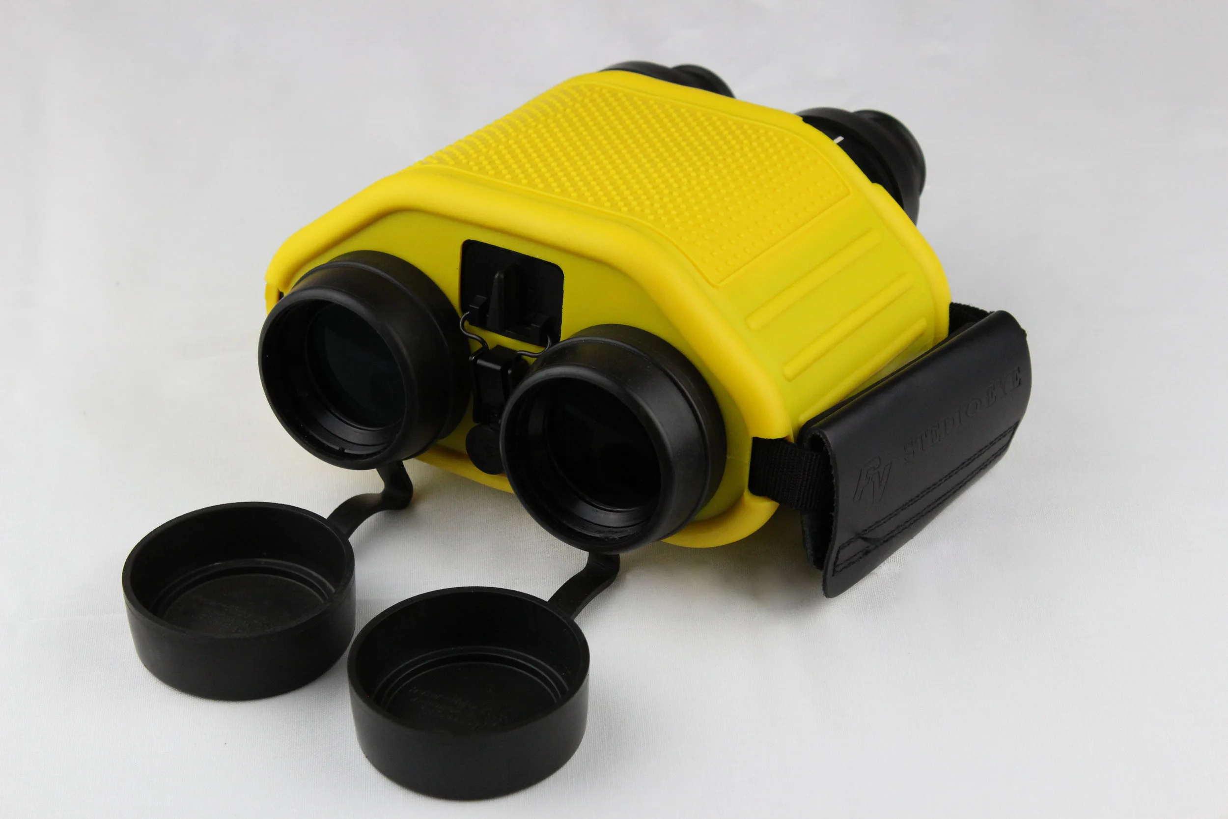 image stabilized binoculars