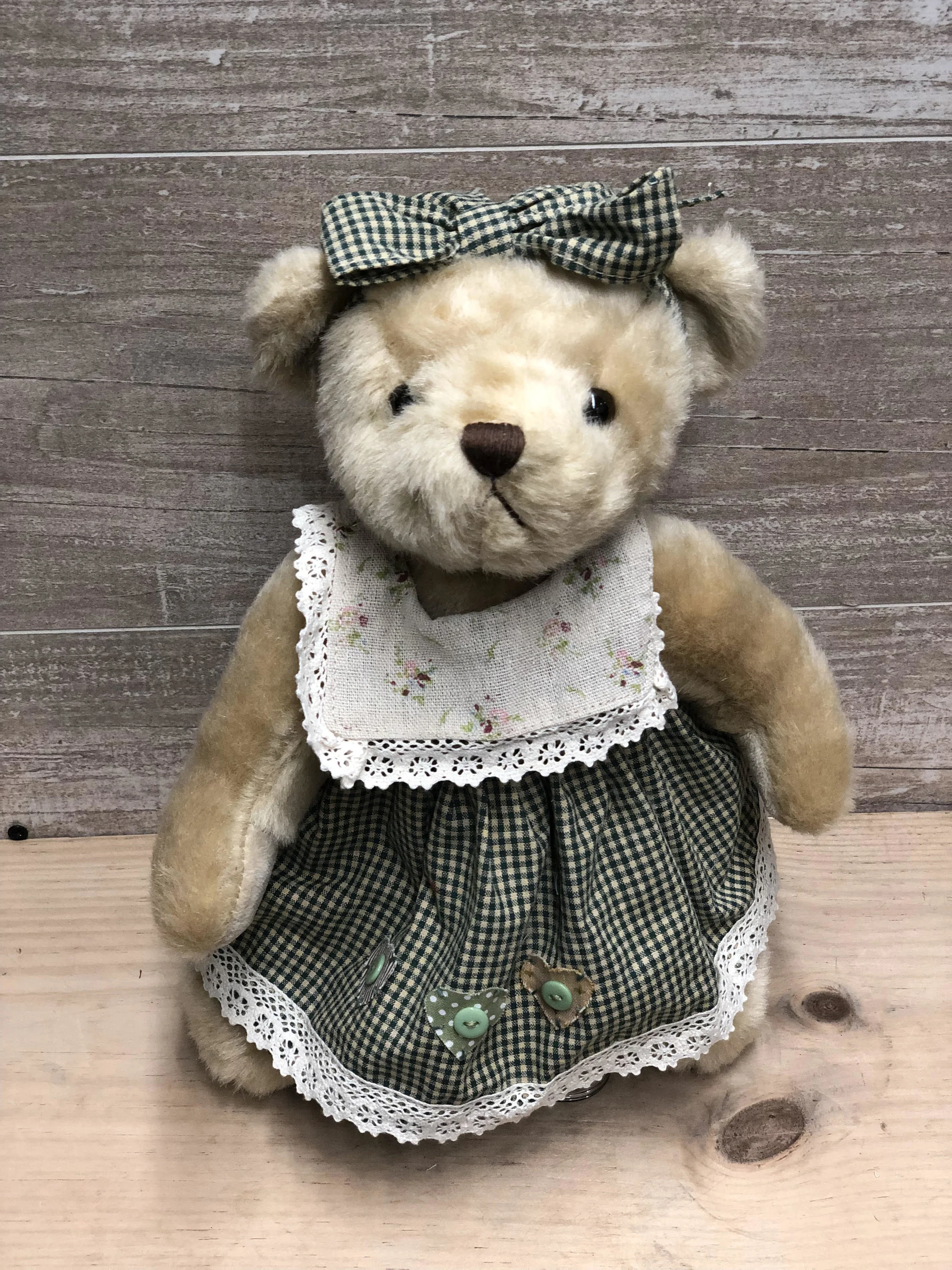 teddy bear in dress