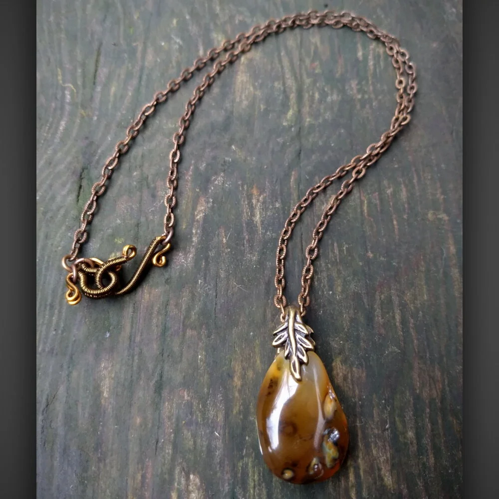 Agate jewelry shop