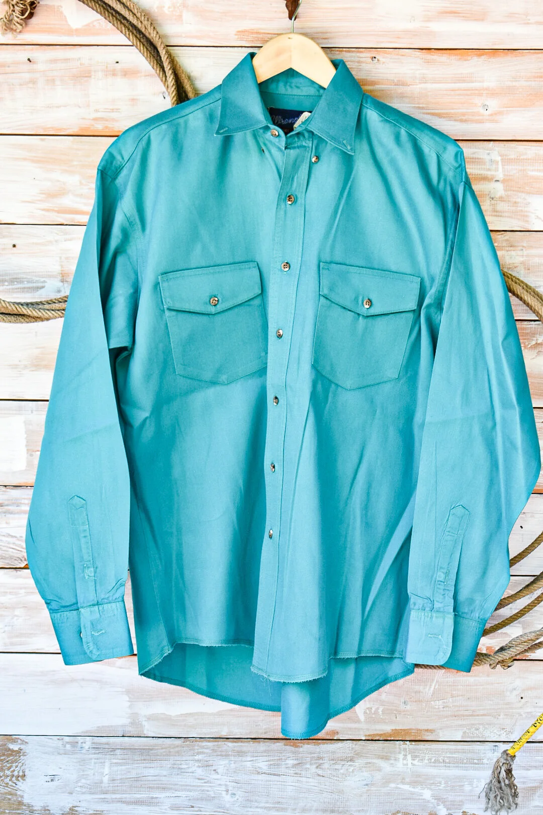 Vintage Wrangler Button Up — Sapphires 