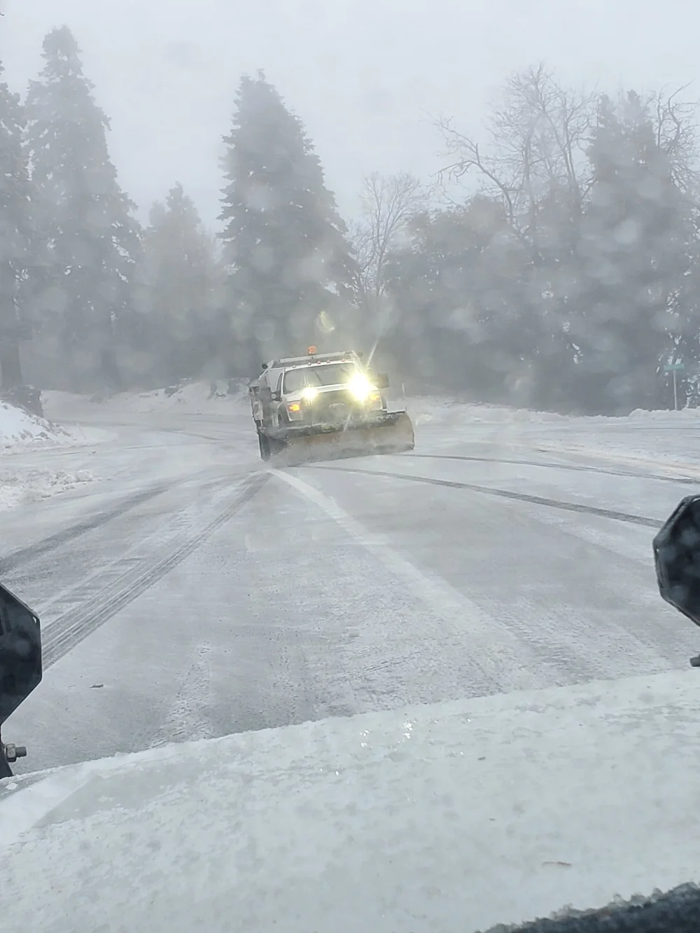 snow plower on Palomar Mountain