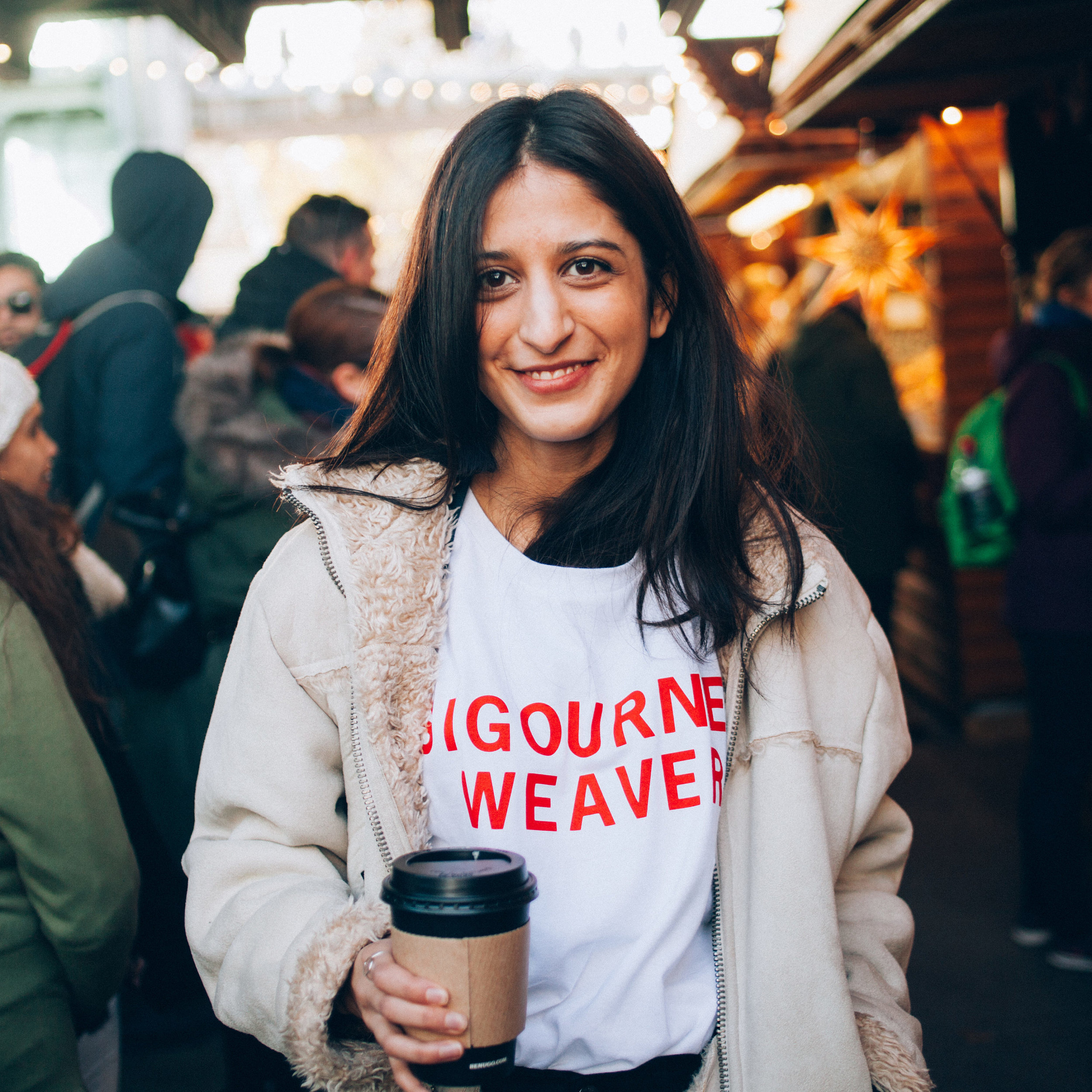 Sigourney Weaver T Shirt Girls On Tops