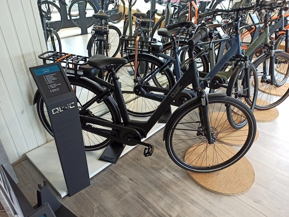 Qwic MN7D — Etappe