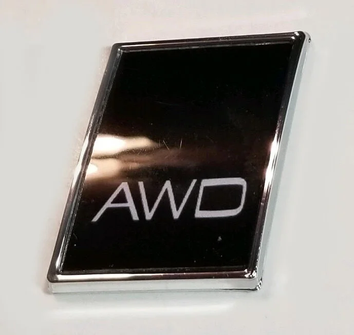27mm OE AWD Rear Slash Emblem - 31391835 — Auslander VLV 27mm OE AWD Rear Slash Emblem - 31391835 — Auslander VLV