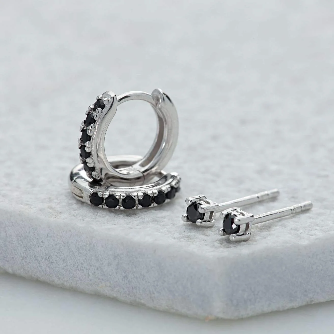 black stone ear studs