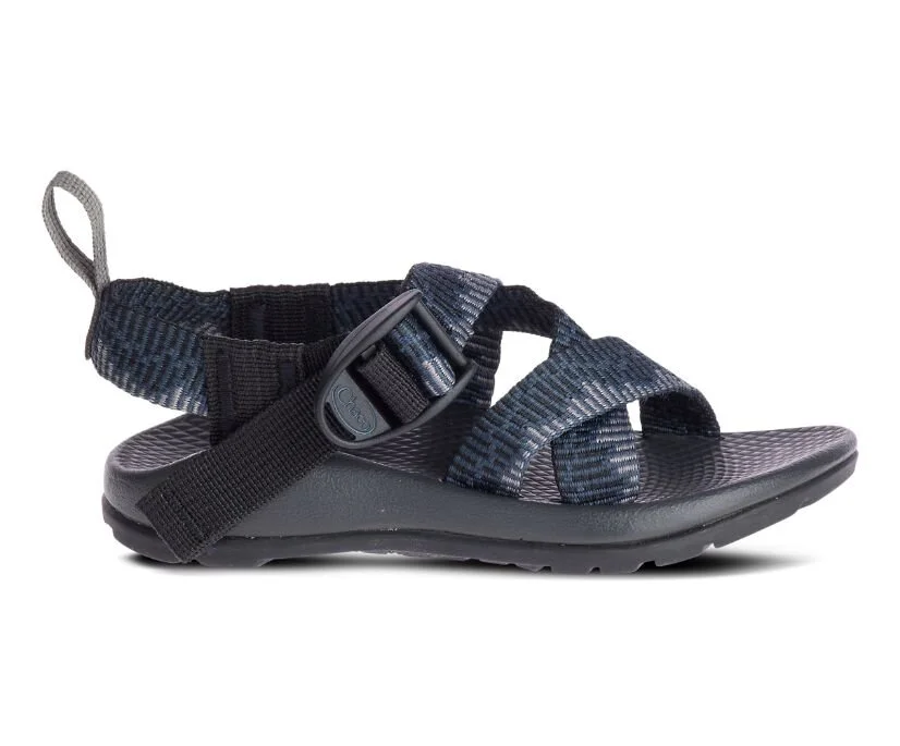 Chacos for hotsell boys