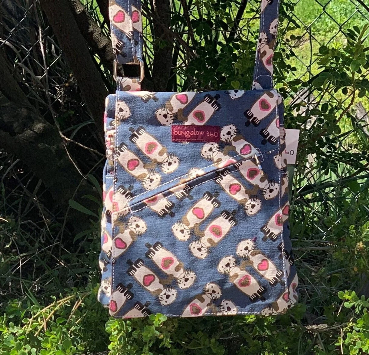 bungalow 360 small messenger bag