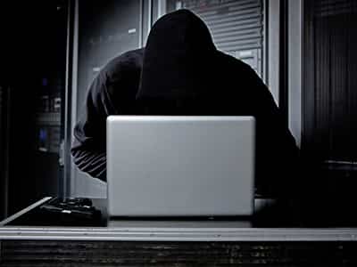 404e9c30349d4f591d0607e73761d5319ab0944f_hacker-ls.jpg