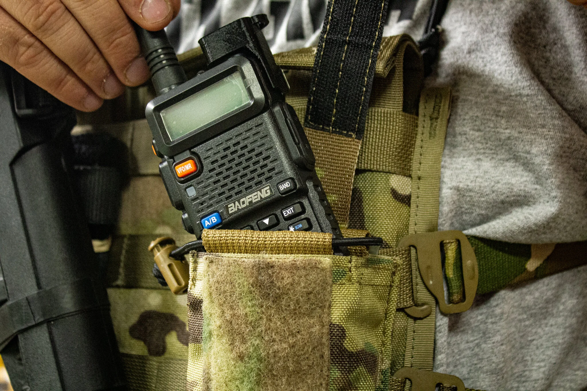 4 wheel shopping trolley with seat