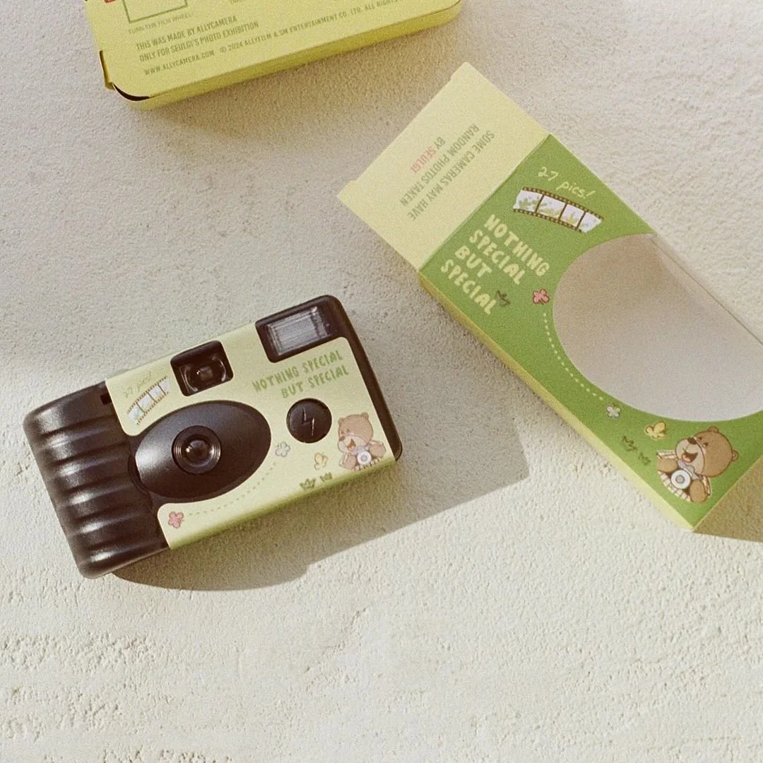 スルギ 写真展 カメラ Nothing Special But Special SEULGI - [NOTHING SPECIAL BUT SPECIAL] FILM PHOTOGRAPHY