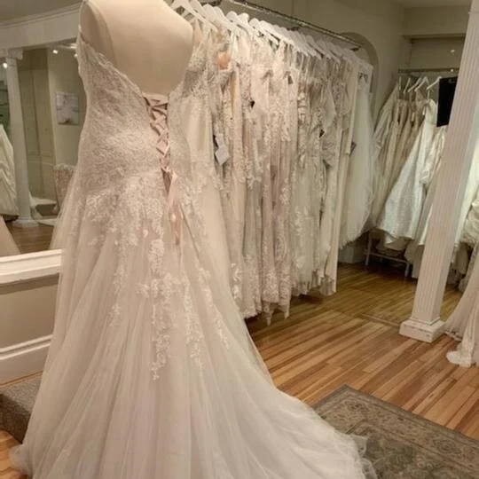 ivory dress size 16