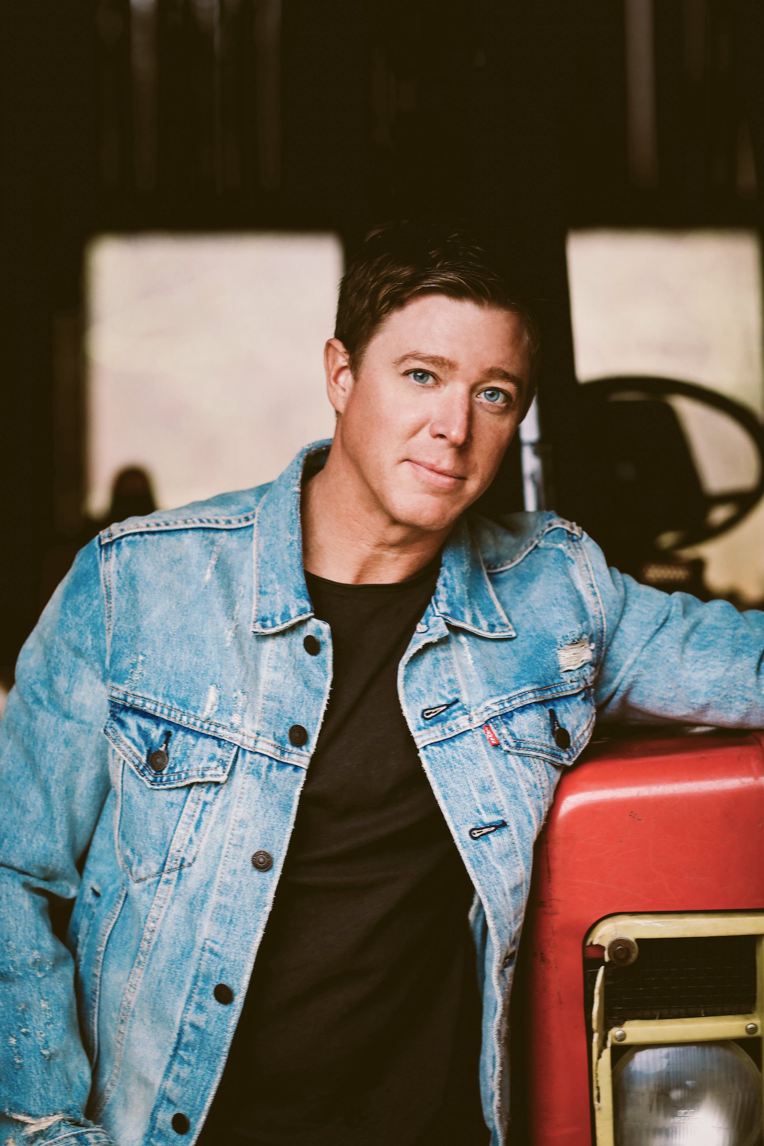Picture of Adam Sanders