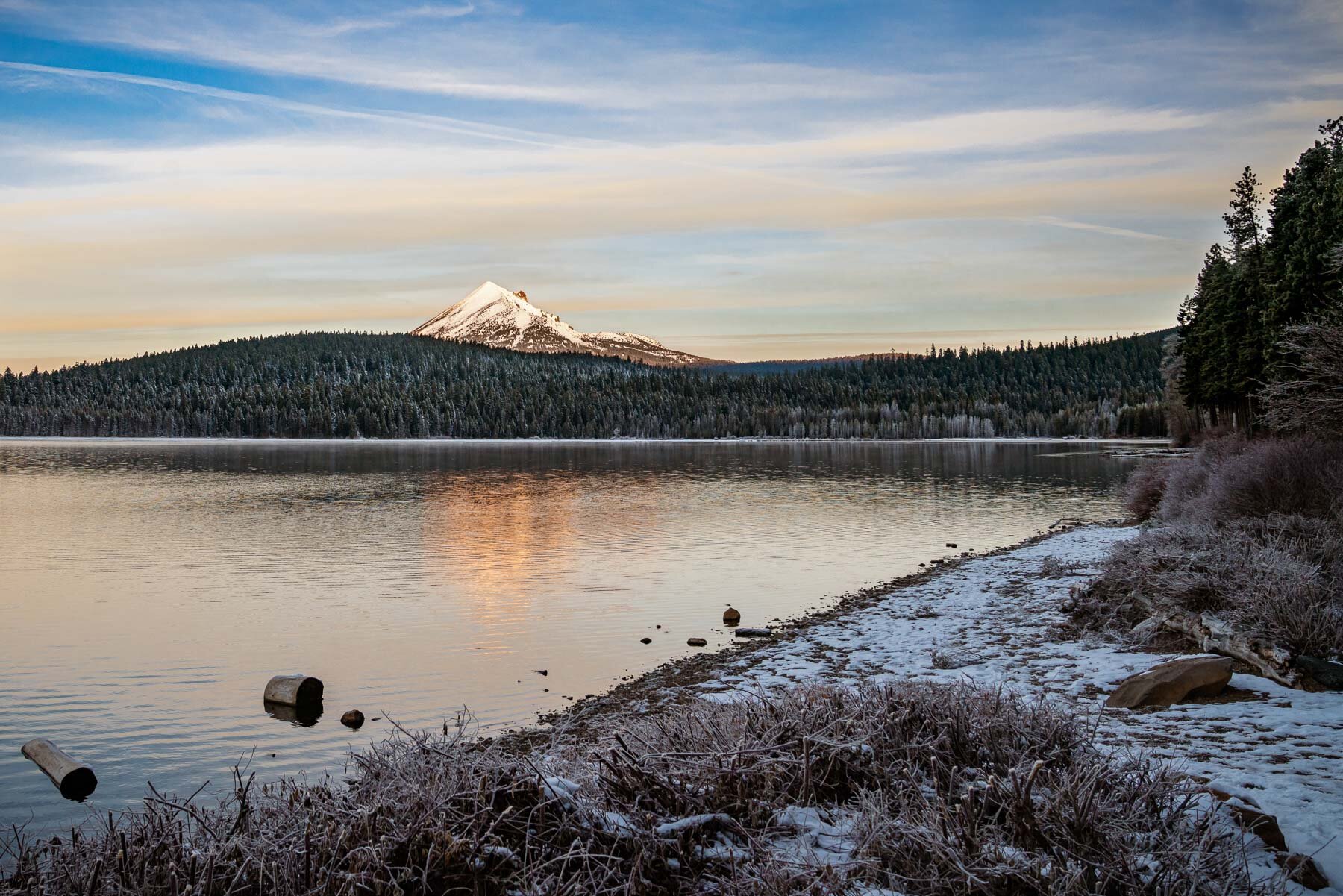 Mount Mcloughlin,伍兹湖,俄勒冈州
