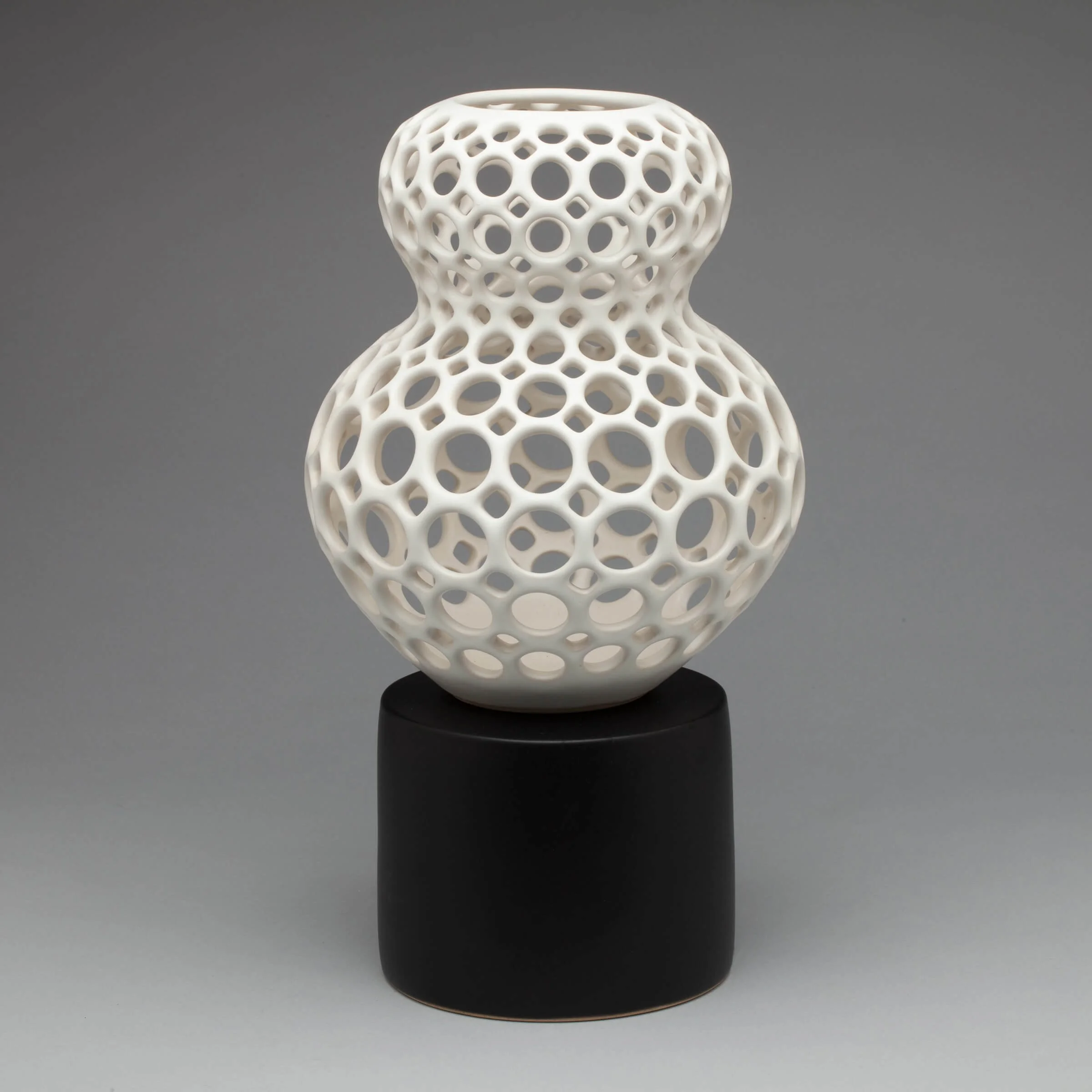 Lizette-Meade-tabletop-