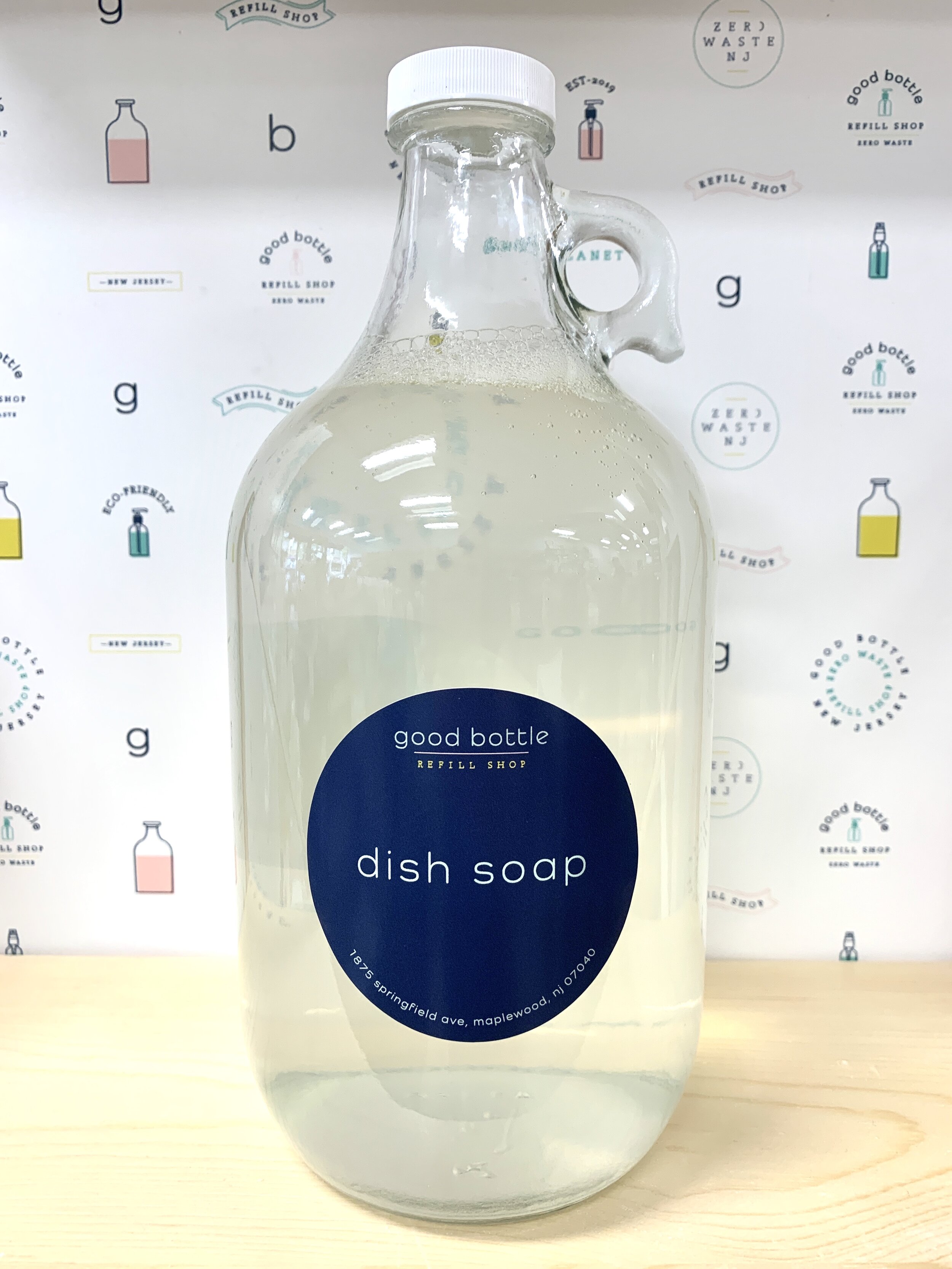 DISH BRUSH — good bottle refill shop