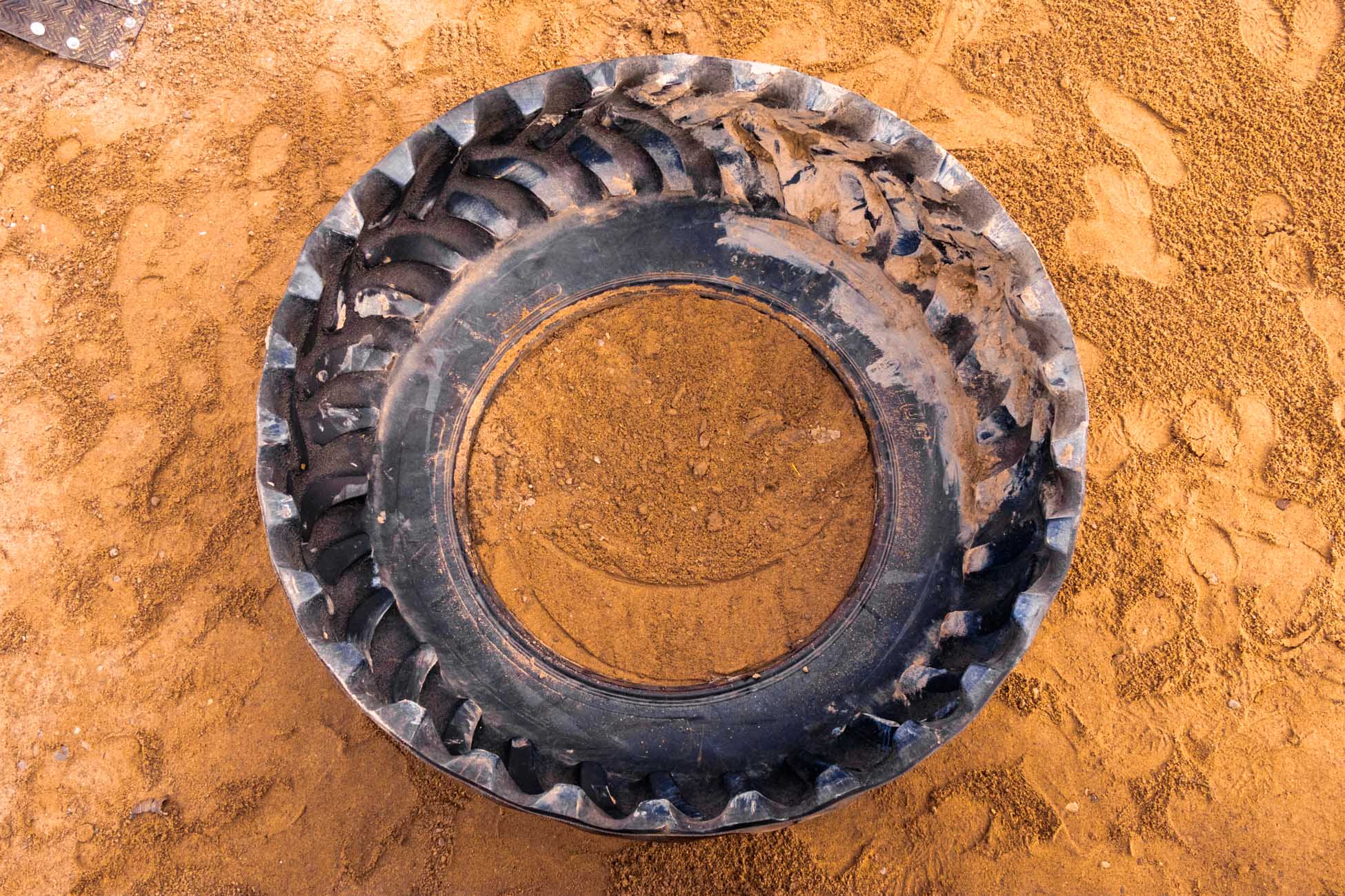 Tractor Tire Feed Bunk Double D Family Mat Shop Your Cattle Our Priority