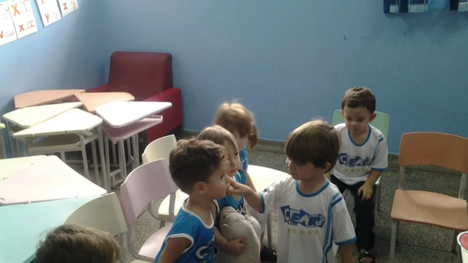 Alimentação saudável - Jardim I - Professora Cladir