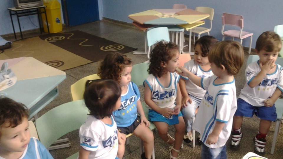 Alimentação saudável - Jardim I - Professora Cladir