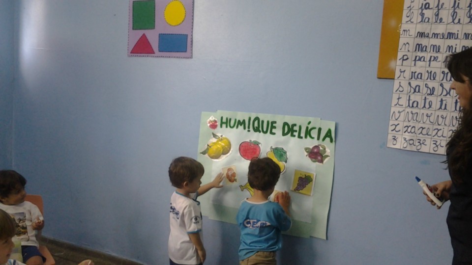 Alimentação saudável - Jardim I - Professora Cladir