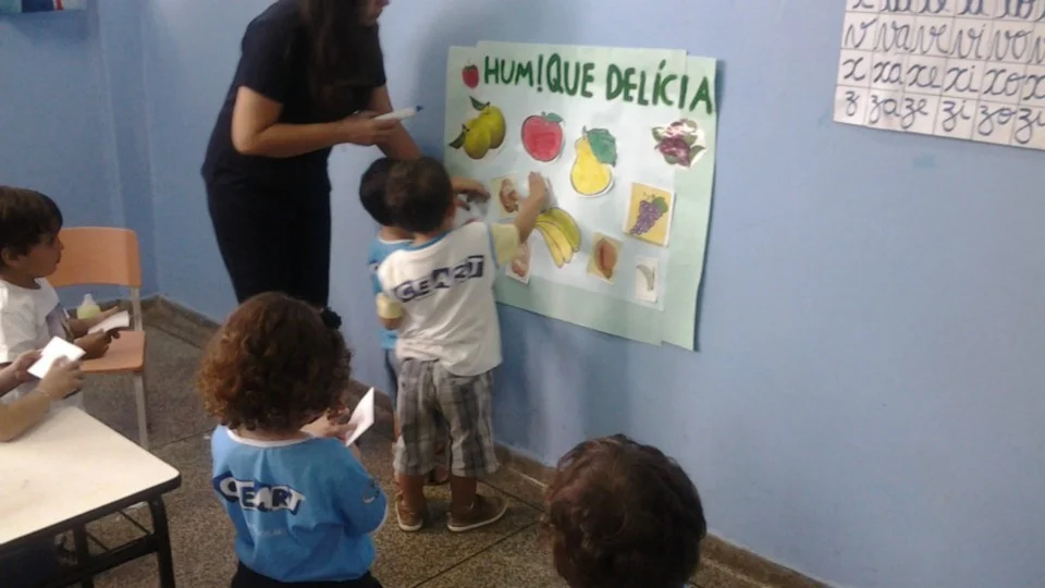 Alimentação saudável - Jardim I - Professora Cladir