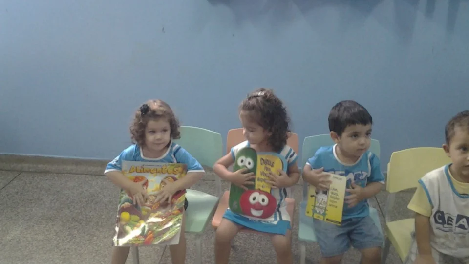 Alimentação saudável - Jardim I - Professora Cladir