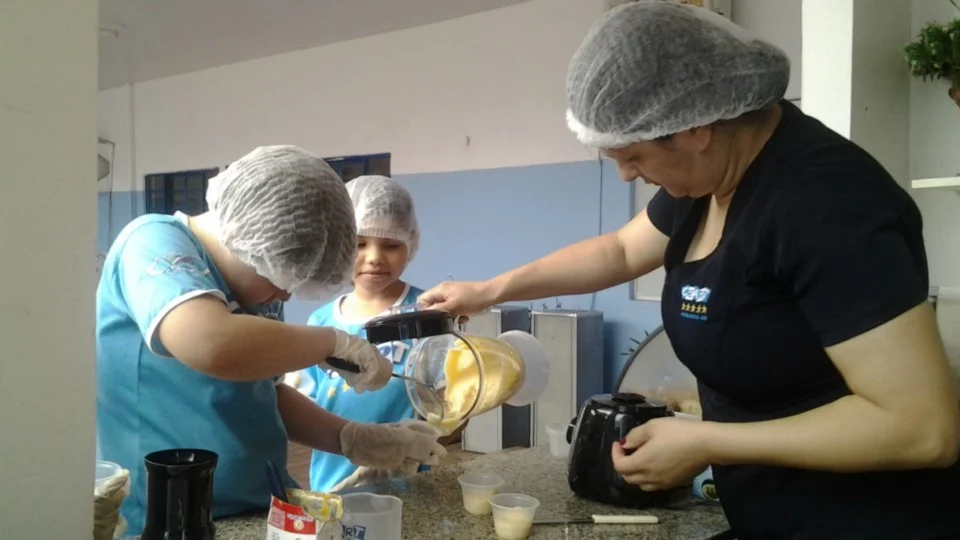Ensinando unidade de medidas - "Receita" - Profª Bete Ensinando unidade de medidas - "Receita" - Profª Bete