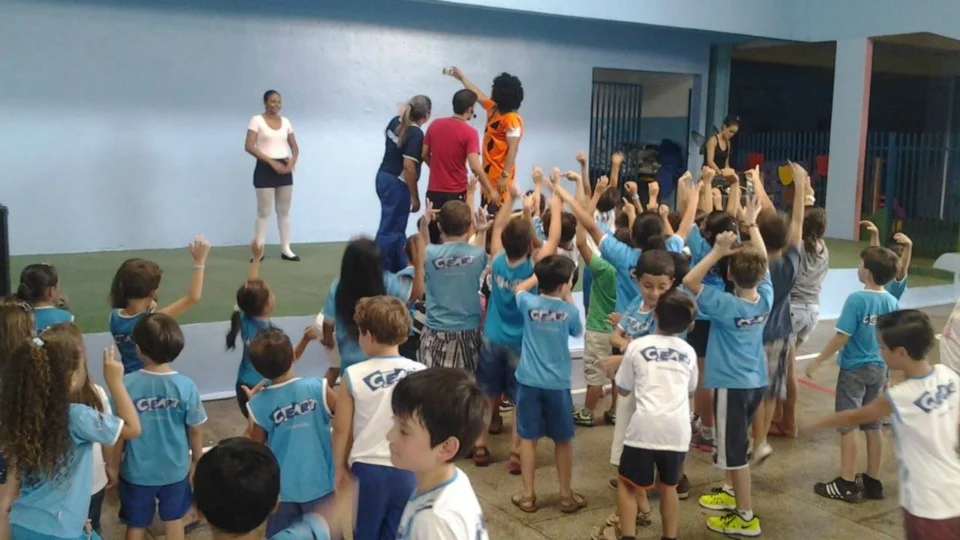 PRIMEIRA SEMANA DE AULA - ESCOLA EM MOVIMENTO...