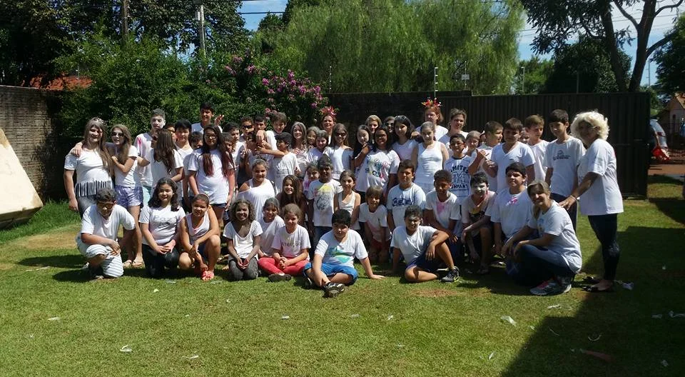 Happy Holi - "FESTA DAS CORES"