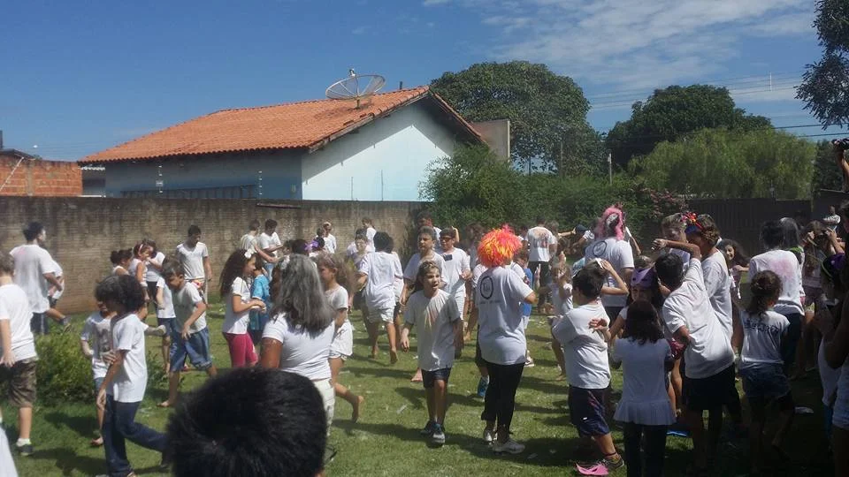 Happy Holi - "FESTA DAS CORES"